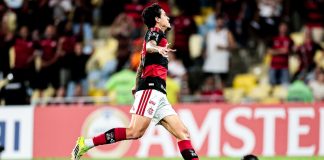 Pedro comemorando o gol contra o Medellín pela Libertadores no Maracanã. Foto: Gilvan de Souza/Flamengo