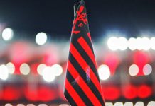 Bandeira do Flamengo no Maracanã