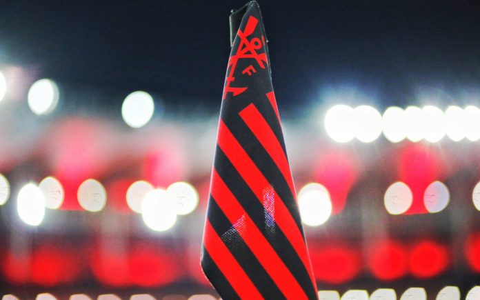 Bandeira do Flamengo no Maracanã