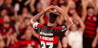 Bruno Henrique comemora mais um gol pelo Flamengo na Libertadores - Foto: Gilvan de Souza / Flamengo