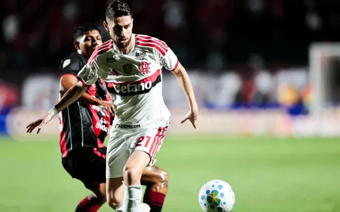 Jorginho em campo na derrota do Flamengo para o Vitória