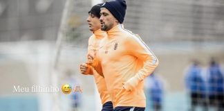 Arrascaeta, jogador do Flamengo e Canobbio, jogador do Fluminense, pela Seleção Uruguaia