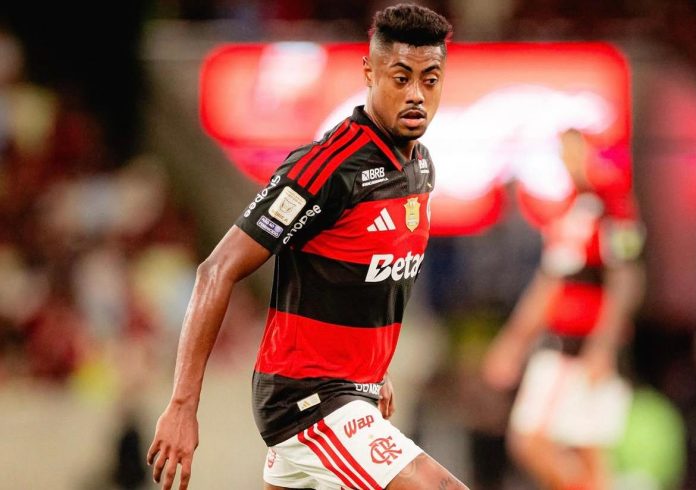 Bruno Henrique contra Coritiba no Maracanã. Foto: Flamengo