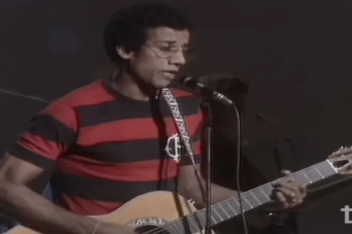 Jorge Ben Jor, um dos maiores nomes da música popular brasileira e torcedor do Flamengo