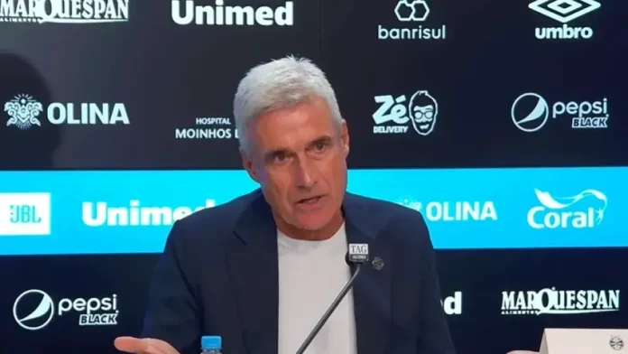 Luís Castro, técnico do Grêmio