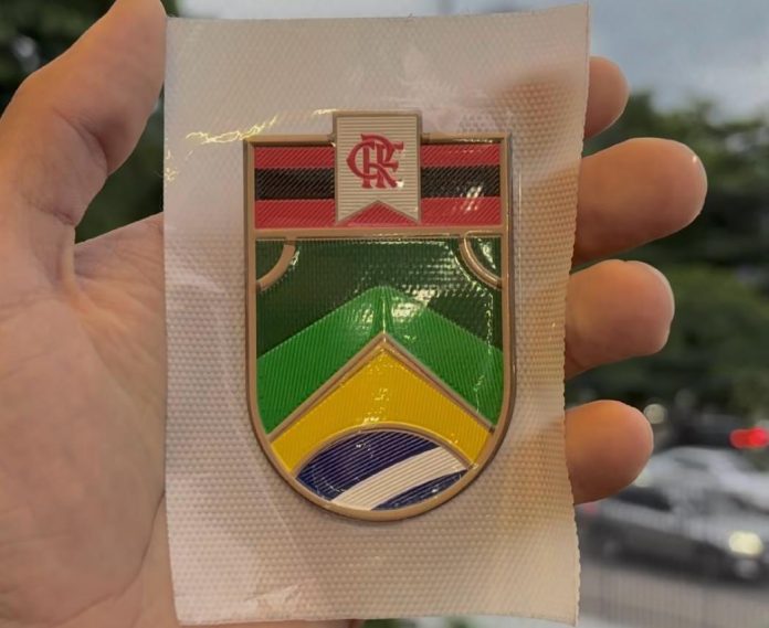 Patch para inserir no manto rubro-negro. Foto: Flamengo
