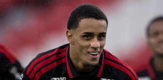 Ryan Roberto, base do Flamengo