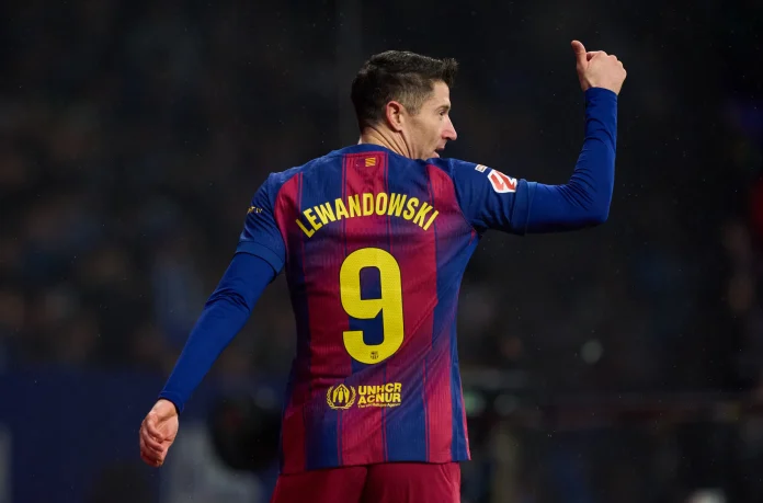 Robert Lewandowski, em campo pelo Barcelona