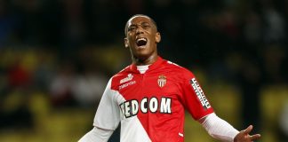 Martial em campo pelo Mônaco