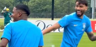 Endrick e Paquetá em clima descontraído em treino pela Seleção Brasileira. Foto: Reprodução