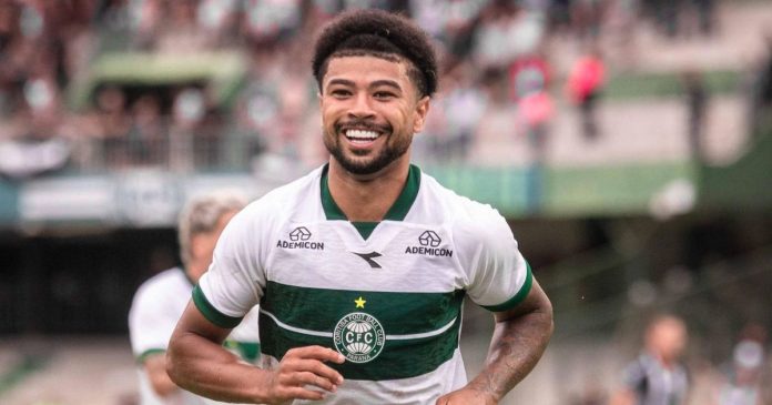 Lucas Ronier, jogador do Coritiba
