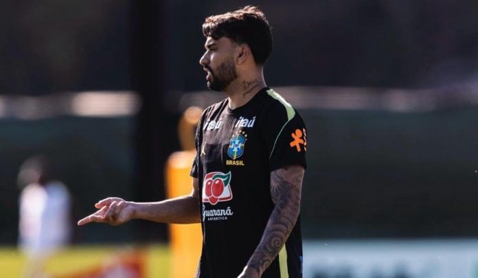 Paquetá no treino, pela Seleção Brasileira