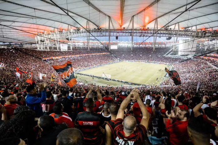 Nação Rubro-Negra lotando o Maracanã em mais um jogo do Flamengo - Foto: Mariana Sá / Flamengo
