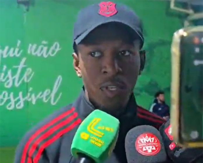 Vitão em entrevista após goleada do Flamengo sobre a Chapecoense