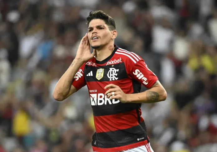 Ayrton Lucas jogador do Flamengo