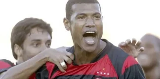 O ex-zagueiro do Flamengo Júnior Baiano