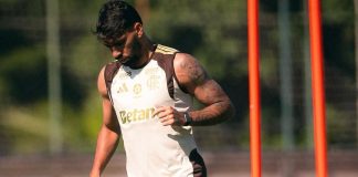 Paquetá treinando no Ninho do Urubu prestes a voltar a jogar pelo Flamengo