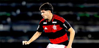 O mexicano Diego Reyes em campo pelo sub-20 do Flamengo