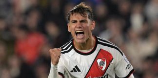 Joaquín Freitas em campo pelo River Plate