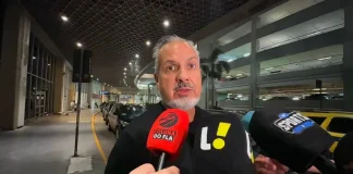 José Boto em entrevista no Galeão