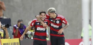 Ayrton Lucas e Pedro, jogadores do Flamengo