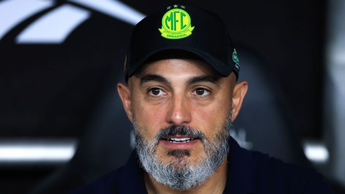Rafael Guanaes, técnico do Mirassol