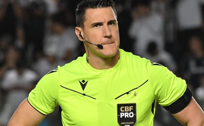 Árbitro Rafael Klein