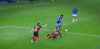 Samuel Lino e Arroyo na jogada do gol do Cruzeiro no Mineirão