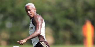 Wallace Yan em treino do Flamengo - Foto: Gilvan de Souza / Flamengo