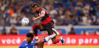 Bruno Henrique sofreu carrinho forte aplicado pelo volante Matheus Henrique, logo aos 10 minutos do primeiro tempo. Foto: Adriano Fontes / Flamengo