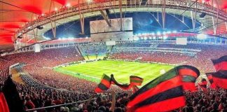 Torcida do Flamengo, lotando o Maracanã