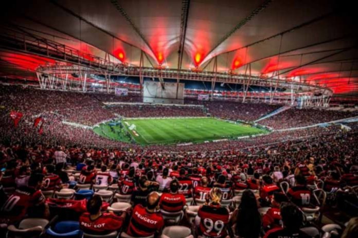 Torcida do Flamengo no Maracanã