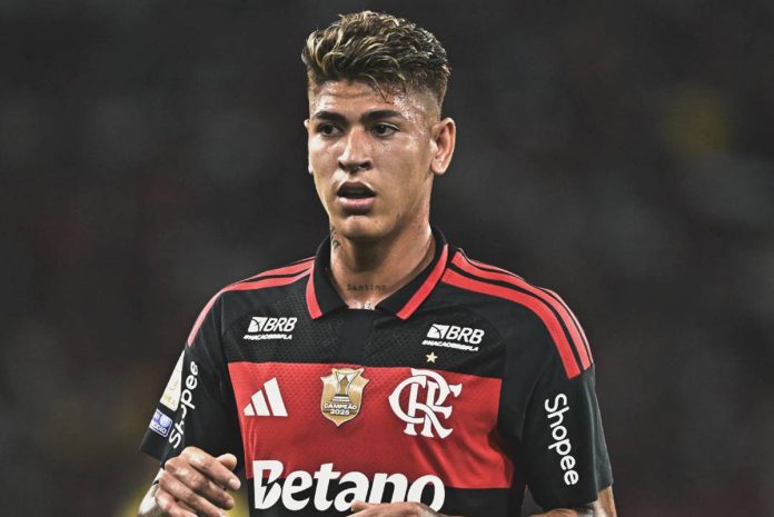 Carrascal em campo na vitória do Flamengo sobre o Mirassol - Foto: Gilvan de Souza / Flamengo