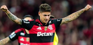 Carrascal marcou o primeiro do Flamengo na vitória sobre o Mirassol no Maracanã