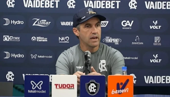 Leo Conde técnico do Remo em entrevista após derrota para o Flamengo