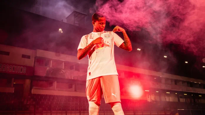Wallace Yan é anunciado pelo Red Bull Bragantino - Foto: Ari Ferreira / Bragantino