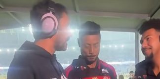 Athirson e Bruno Henrique protagonizam momento emocionante durante entrevista após a vitória do Flamengo sobre o Corinthians, no Maracanã.