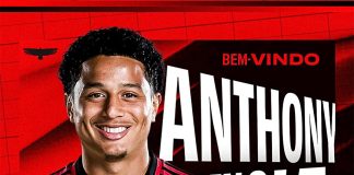Anthony Valencia, oficialmente novo reforço do Flamengo