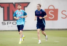 Jorginho, jogador do flamengo, e ex técnico do clube, Filipe Luís