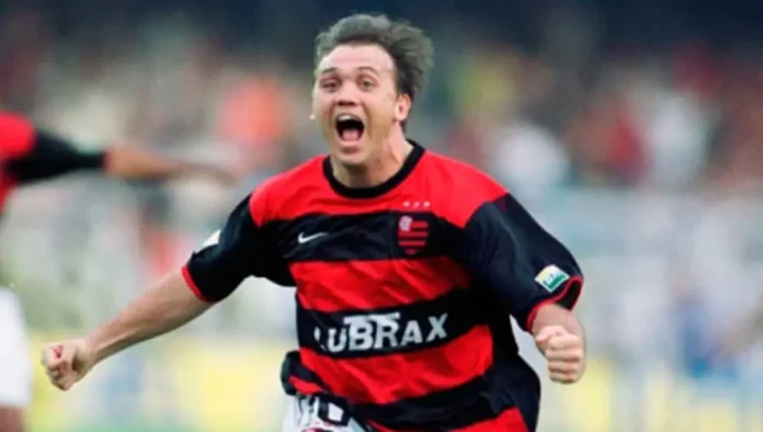 Ex-Flamengo, Petkovic recebe reconhecimento da Alerj por carreira e atuação social
