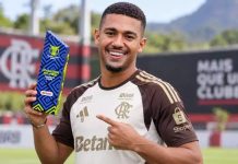 CBF escolhe Samuel Lino como melhor jogador de agosto no Brasileirão