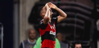 Samuel Lino em sua melhor fase pelo Flamengo