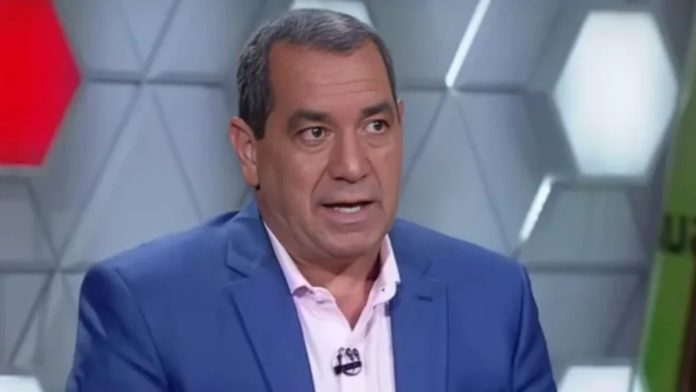 Zinho, ex jogador e comentarista esportivo na ESPN