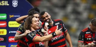 David Luiz comemora a conquista da Copa do Brasil 2024 pelo Flamengo