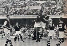 Henrique Frade em ação pelo Flamengo, na goleada por 4x0 sobre Burnley da Inglaterra, na inauguração do Camp Nou, em 24 de setembro de 1957