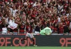 Gabigol comemora o 1º gol do Flamengo contra o Vitória