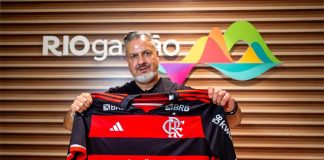 José Boto desembarca no Rio de Janeiro para se apresentar ao Flamengo