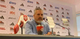 José Boto em apresentação no Flamengo