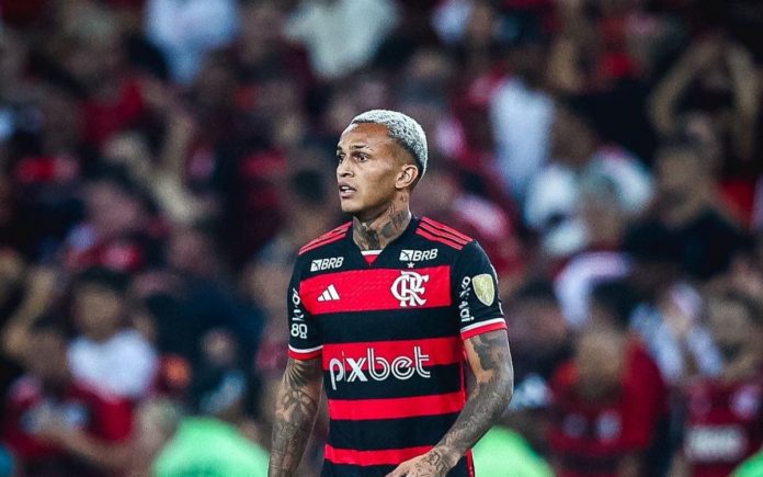 Wesley lateral direito do Flamengo em 2024