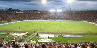 Flamengo jogando no Parque do Sabiá em 2023